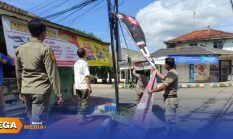 Sikat Reklame Liar! Satpol PP Sumenep Jalankan Instruksi Presiden