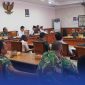 Caption: saat berlangsungnya rapat koordinasi lintas sektoral di Aula Kantor Pemerintah Kabupaten Sampang, (dok. Harry Rega Media). 